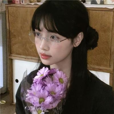 红色